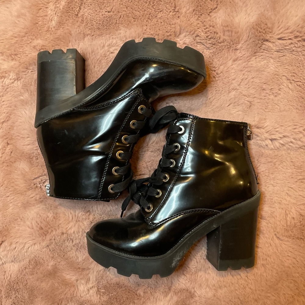 Aldo black booties